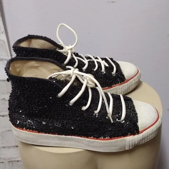 Warrior vintage sneakers