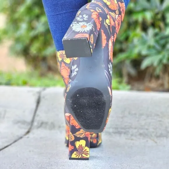 Women Flower Print Square Toe Chain Bit Buckle Block Heel Bootie