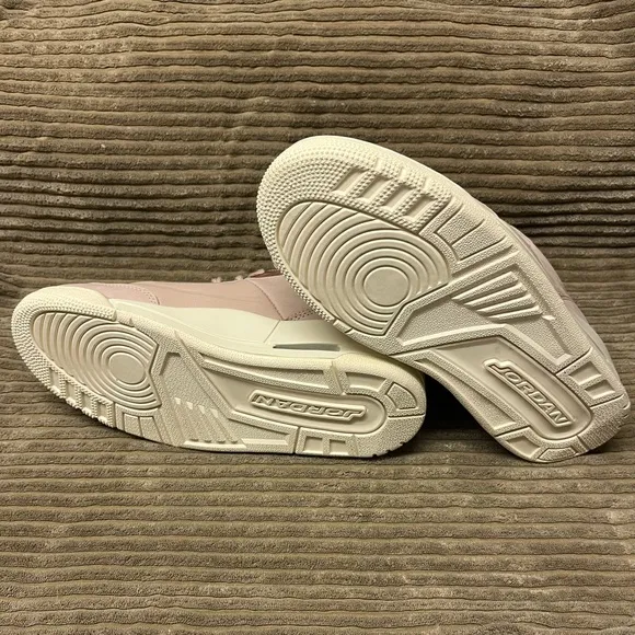 Women’s Air Jordan 3 SE Particle Beige Streetwear Sneaker Shoe Tried On W Box 8