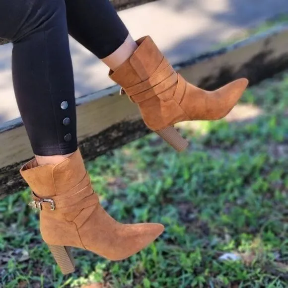 Women's Wrapped Around Strappy Chunky Booties