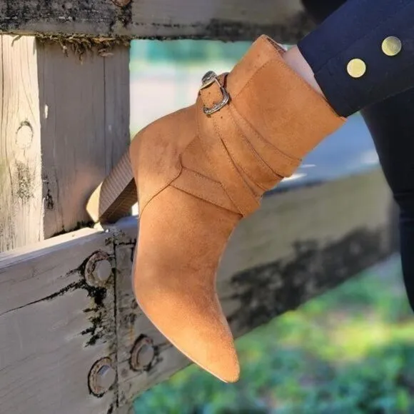 Women's Wrapped Around Strappy Chunky Booties