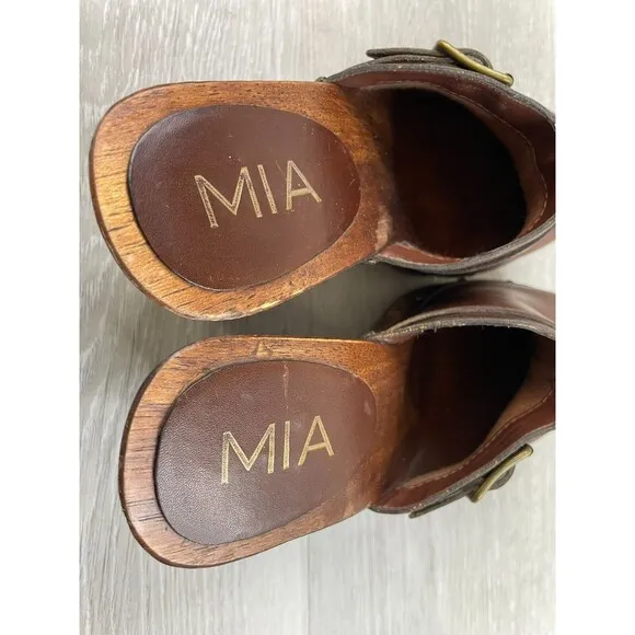 Y2K Mia Women's 8 Brown Leather Slip-On Studded Wooden Heel Vintage Mule Shoes