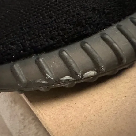 Yeezy Athletic Shoes