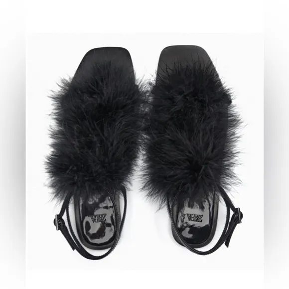 Zara Black Feather 🪶 Sandals - Sz 6 - NWT