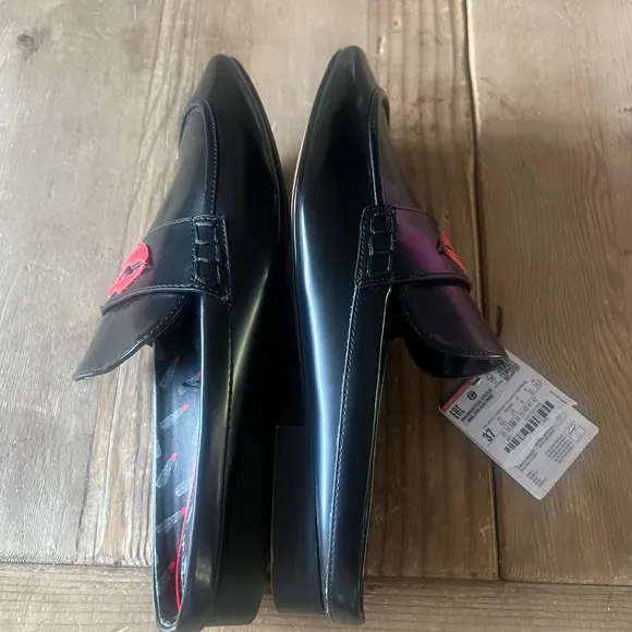Zara woman’s Black and Red  mule Loafers shoes