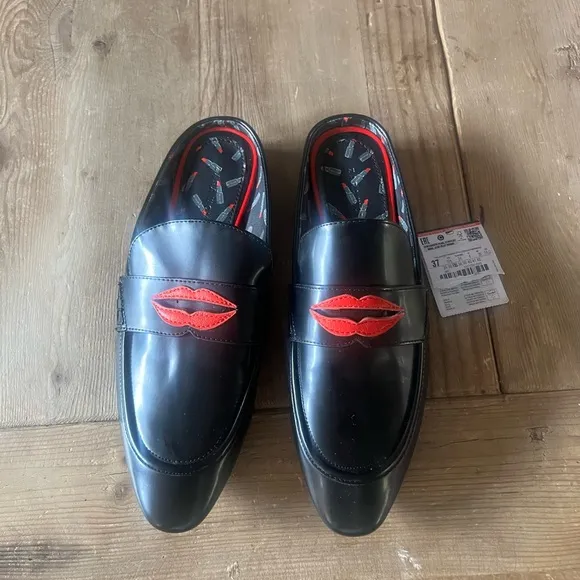 Zara woman’s Black and Red  mule Loafers shoes