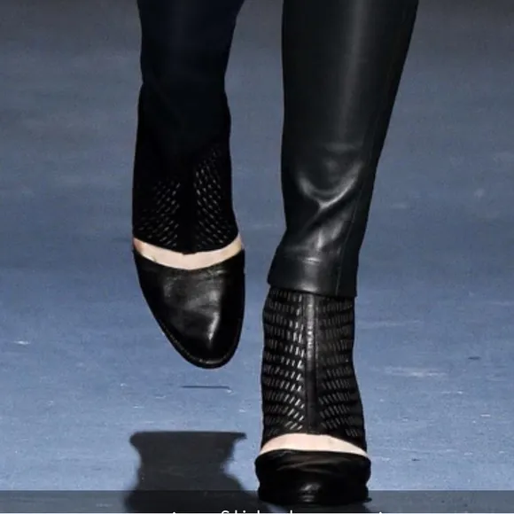 Zero Maria Cornejo Black Perforated Leather Shoes EU 39 wooden Clog Heel